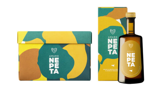 NEPÈTA 50 cl. + PANETTONE